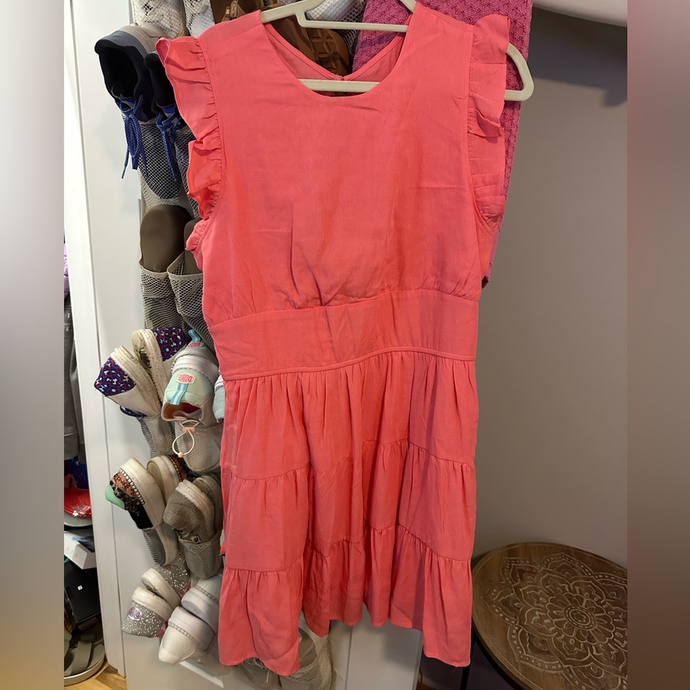 NWT Francesca's Coral Ruffle Sleeve Dress With Open Back Size XL